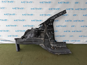 The front right quarter of Toyota Prius 50 16-22 is sawn off, black
