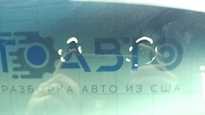 Hyundai Sonata 11-15 hybrid windshield chips