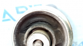 The lower front left rear arm of the Audi Q8 19-26 has a torn silent block