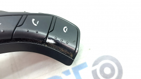 The lower left steering wheel control buttons of Hyundai Sonata 11-15 are worn out