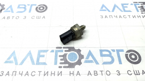 Fuel pressure sensor Audi Q8 19-26 MHEV on the fuel line