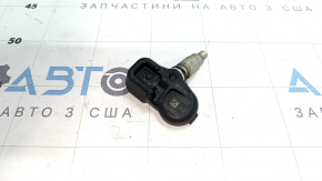 Wheel pressure sensor Toyota Prius V 12-17 315mhz