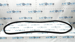 Subaru Forester 19-24 SK trunk door rubber seal scratch