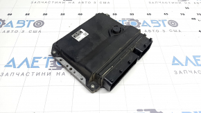 ECU block engine computer Toyota Prius V 12-17