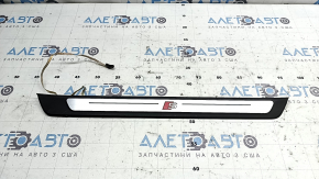 Outer front right door sill plate for Audi A6 C8 19-25, black with chrome insert and lighting, S-Line, scratches