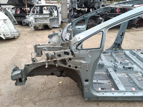 Front left quarter panel of Toyota Prius V 12-17 on the body, green