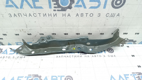 TV strip eyelash right Toyota Prius V 12-17 tear