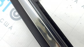 Upper rear left door molding Ford Fusion mk5 17-20 chrome with glass seal, scratches