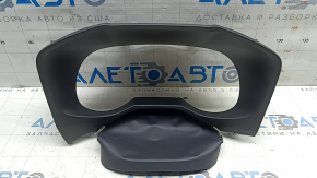 Toyota Rav4 19-25 instrument panel frame scratches