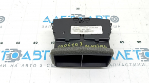 Ford Fusion mk5 13-20 center console air vent black, gap in handle