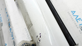 Right threshold Ford Fusion mk5 13-20 white, with seal, dented fasteners, scratches