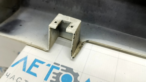 Left threshold Ford Fusion mk5 13-20 white, with seal, dented fasteners, scratches, broken fastener and guide