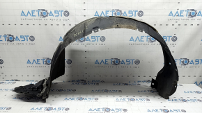Front left fender liner Toyota Prius V 15-17 rest, broken fastener