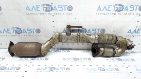 The exhaust pipe with a catalytic converter for a Nissan Murano z52 15-24 is rusty, the studs are sawed off, the mesh is torn, and it is dented