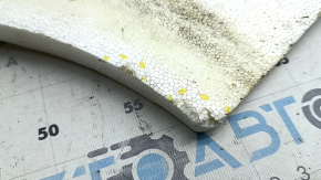 The foam plastic under the spare tire of Toyota Rav4 19-25 is crushed and torn