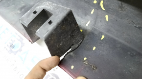 Left threshold Lincoln MKZ 13-20 red with seals, worn, cracks, scratches