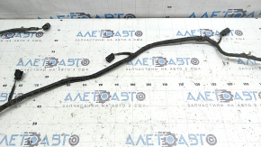 Lincoln MKZ 17-20 rear bumper wiring for parking sensors, 1 connector missing