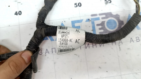 Lincoln MKZ 17-20 rear bumper wiring for parking sensors, 1 connector missing