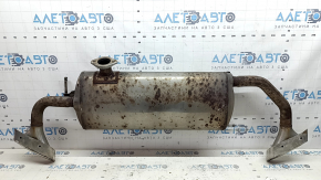 The rear muffler with a barrel for a Nissan Murano z52 15-24 is rusty and the bolts are broken