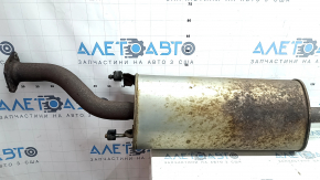 The exhaust pipe, middle part of the Nissan Murano z52 15-24, is rusty