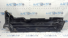 Right underbody protection for Nissan Murano z52 15-24 is dented and torn