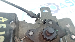 The bracket for the hood release handle of the Audi A6 C8 19-20 with cables, the cable mount is broken