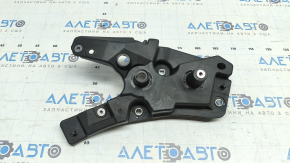 Lower front right fender bracket Volvo XC60 18-26 type 1