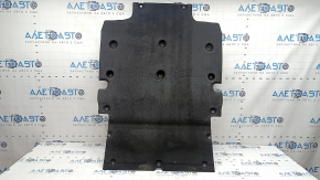 Engine protection of Audi A6 C8 19-25 is worn out and covered in oil