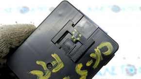 Mazda CX-5 17-25 seat heating module crack in mount