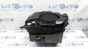 Jeep Grand Cherokee WL 22-26 ALPINE subwoofer, broken mounts