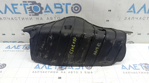 The lower control arm lining under the rear left spring of the Audi A6 C8 19-25 is worn out
