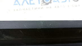 Left threshold Toyota Rav4 19-25 structure, scratches