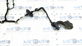 Wiring for the front left door of a Jeep Grand Cherokee WL 21-26 keyless