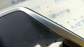 The steering wheel control buttons for Toyota Venza 21-22 are black with black gloss and chrome, scratches