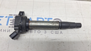 Ignition coil Lexus CT200h 11-17 rust