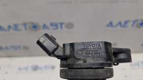 Ignition coil Lexus CT200h 11-17 rust
