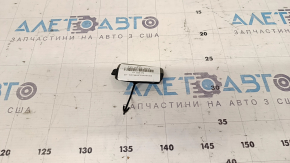 Rear bumper tow hook plug left Audi Q7 4L 10-15