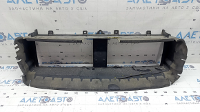 Upper radiator air duct Ford Escape MK4 20-22 cracks