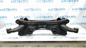 The rear subframe of the Mazda CX-5 17-25 is rusty, there are microcracks in the transmission