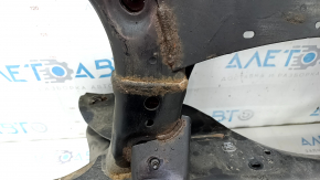 The rear subframe of the Mazda CX-5 17-25 is rusty, there are microcracks in the transmission