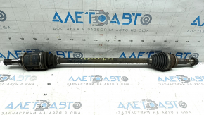 The rear left half shaft of Toyota Venza 21-24 AWD is rusty