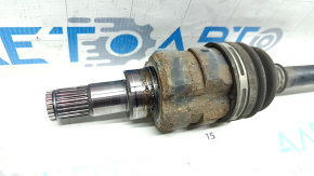 The rear right half shaft of the Toyota Venza 21-24 AWD is rusty