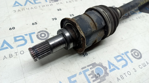 The rear left half shaft of Toyota Venza 21-24 AWD is rusty