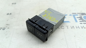 USB Hub Toyota Venza 21-22 broken latch
