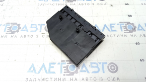 Lincoln MKZ 13-20 type 2 power distributor, broken latch