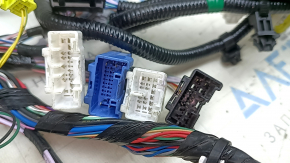 Toyota Venza 21-24 interior wiring with fuse box