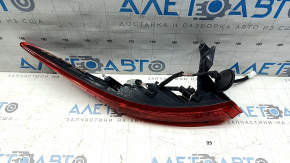 Right outer wing light for Toyota Venza 21-24 with wiring, scratches