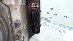 Brake booster Ford Escape MK4 20-22 with reservoir and cover