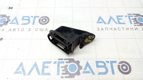 Lincoln MKZ 13-20 front right windshield wiper grille drain, central