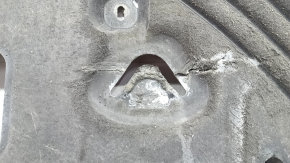 Ford Escape MK4 20-26 hybrid AWD engine guard is torn and worn